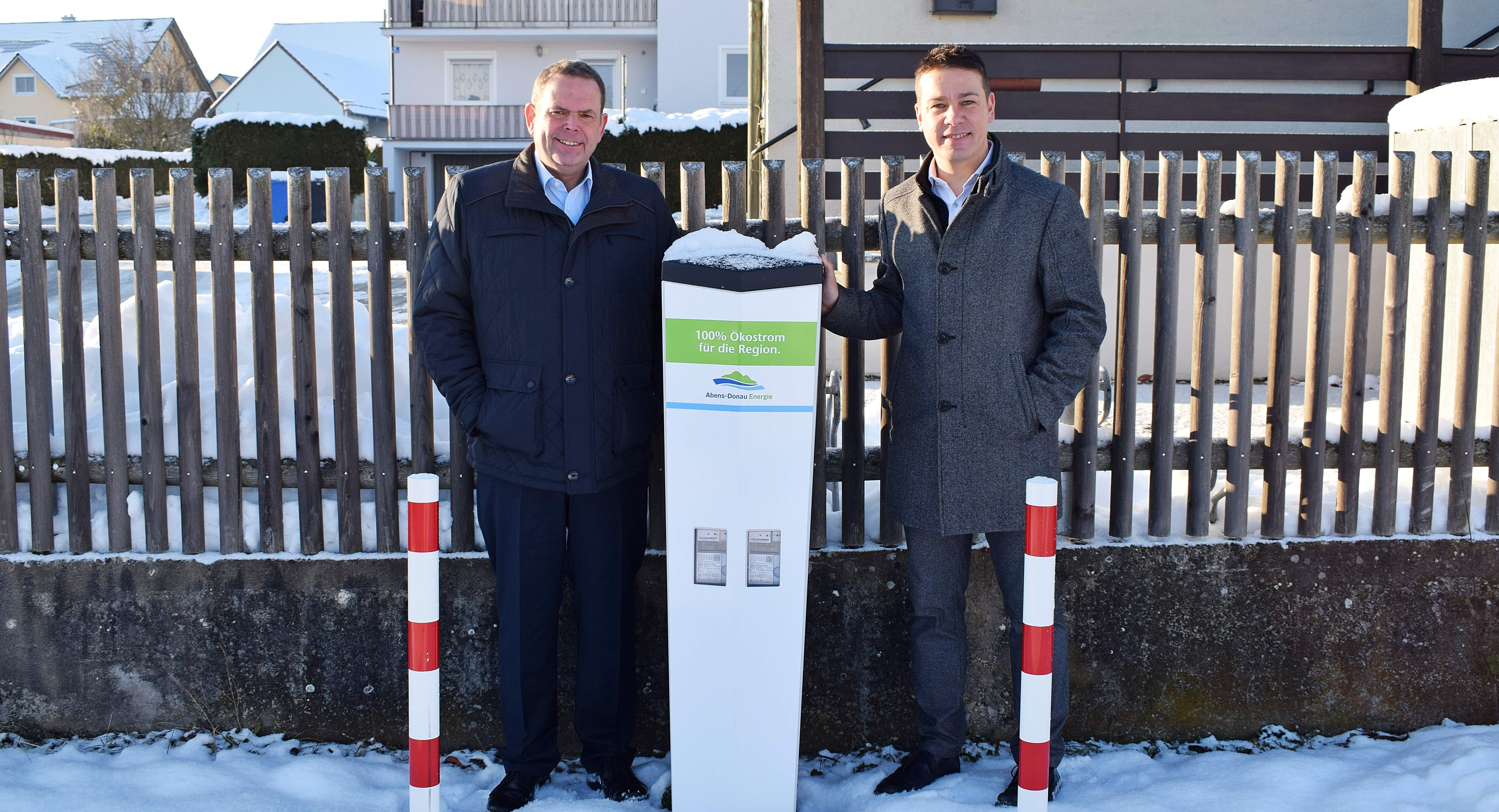 Einweihung einer Ladesäule der Abens-Donau Energie in Markt Painten.